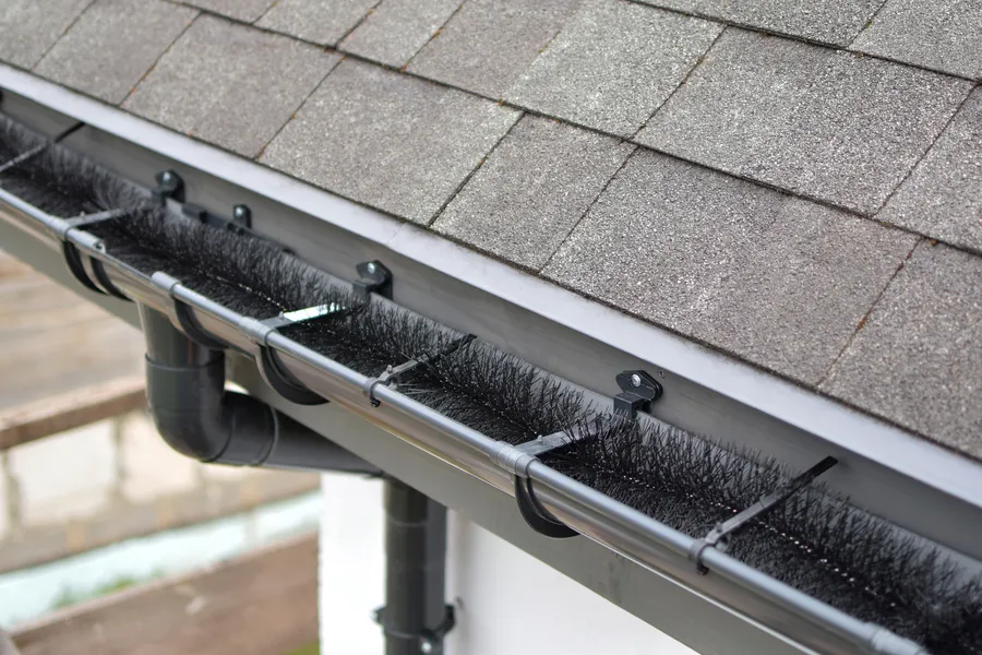 How Gutter Guard Installation Prevents Clogging Issues Greenville, SC